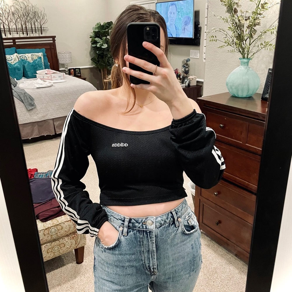 Adidas unique off-shoulder jersey long sleeve crop